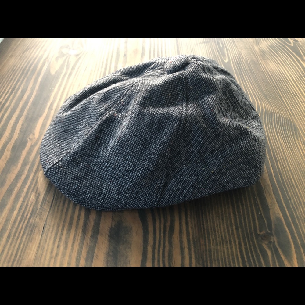 Burton driving hat
